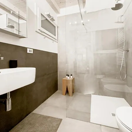 Realkasa Montebello Flat Lägenhet Bologna